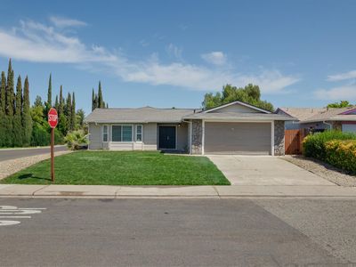 4001 Wyalong Way, Sacramento, CA, 95826