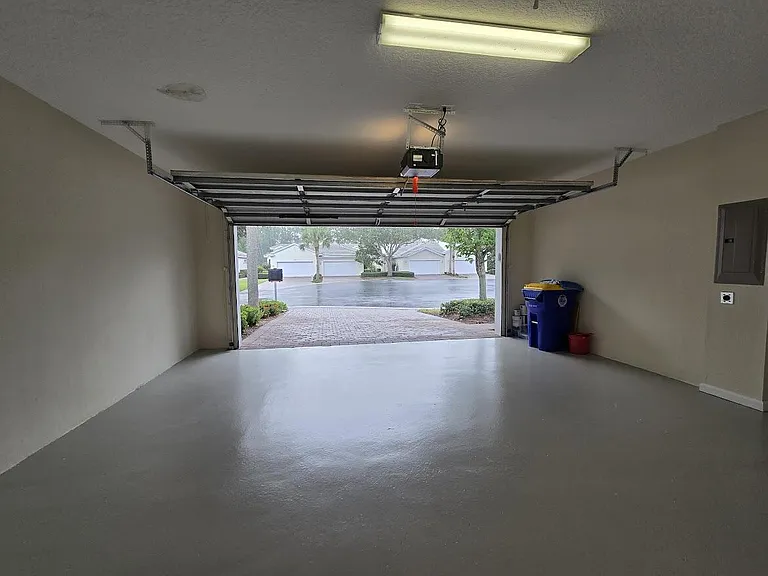 1463 SE Tidewater Pl — Photo 30