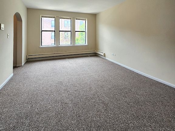 5th image of 2749 N Sawyer Ave #2753-213