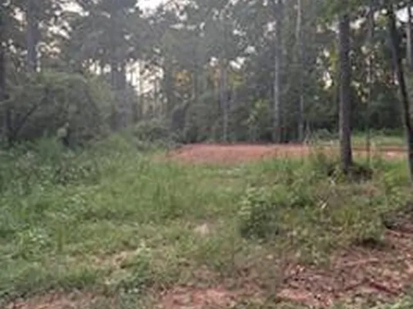 363 Harbor Blvd, Hemphill, TX 75948