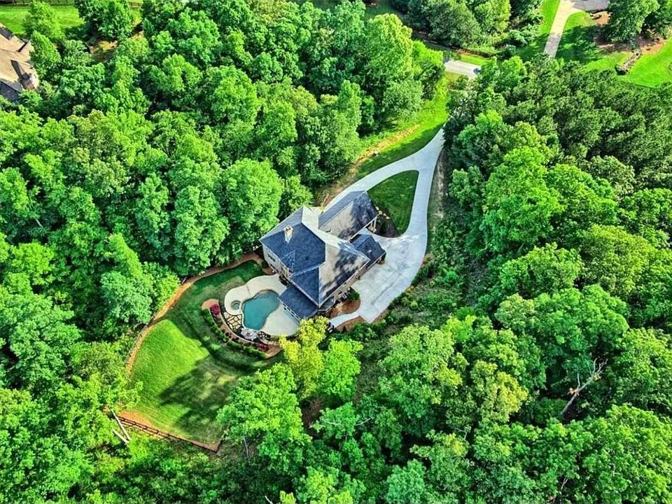 8225 Hurakan Creek Xing, Cumming, GA 30028 MLS 10183917 Zillow