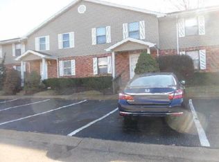 2111 New Sun Dr, Florissant, MO