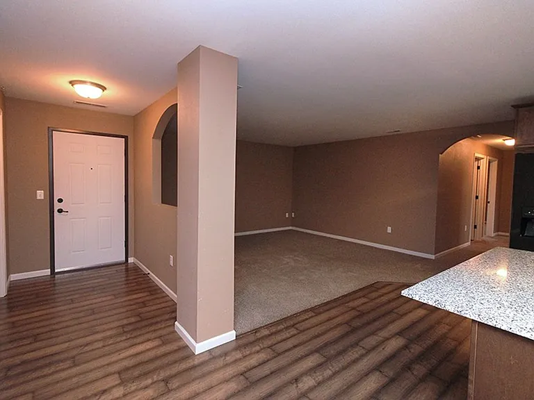Bridgeview Bay Condos — Photo 17
