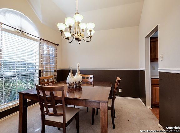 3rd image of 10510 Pembriar Cir