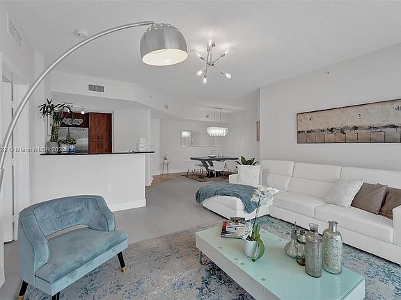 5th image of 7900 Harbor Island Dr APT 506