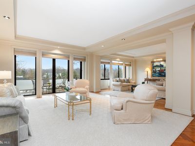 2700 Calvert St NW #711/717, Washington, DC, 20008