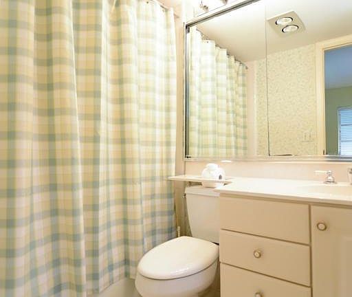 3rd image of 4201 S Ocean Blvd APT L6