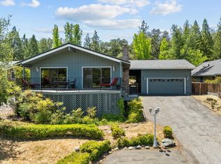 18829 Lake Forest Dr, Penn Valley, CA
