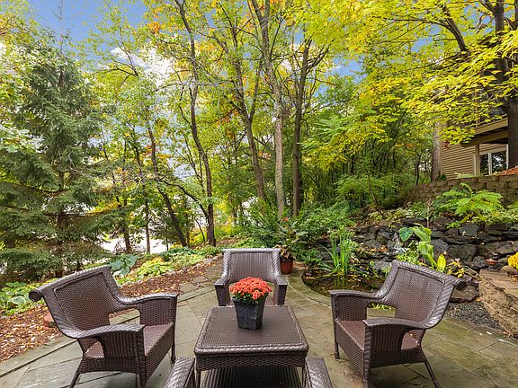 5th image of 2258 Woodhill Ct