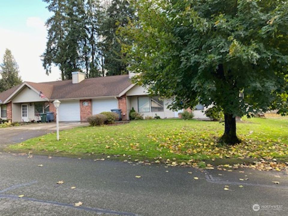 2nd image of 5610 76th Street Ct E