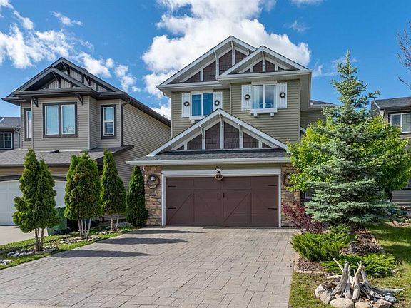 2nd image of 100 S Brightoncrest Ter SE