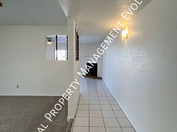 4th image of 1824 E Caldwell St