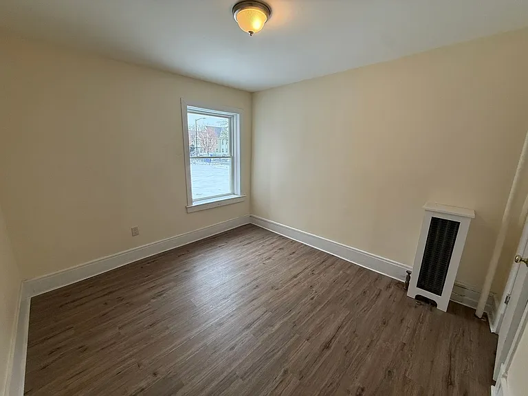 2718 Main Street — Photo 16