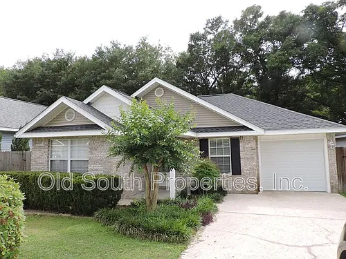 5917 Last Big Tree Ln Photo 1