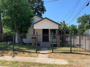 2702 Winbern St, Houston, TX 77004