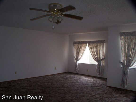 3rd image of 5500 Sagebrush Dr