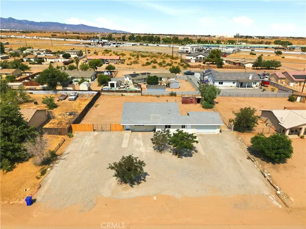 11498 Shahaptain Ave, Hesperia, CA 92345