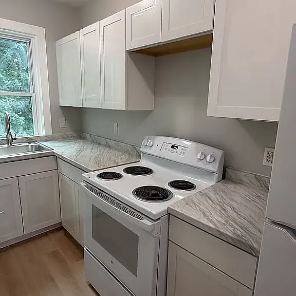 57 John St #4 — Photo 2