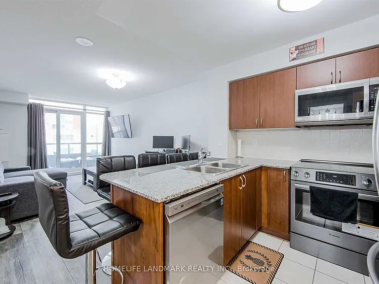 55 S Town Centre Blvd #209 — Photo 8