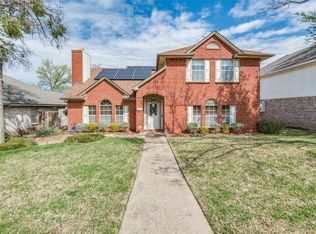 322 Trees Dr, Cedar Hill, TX 75104