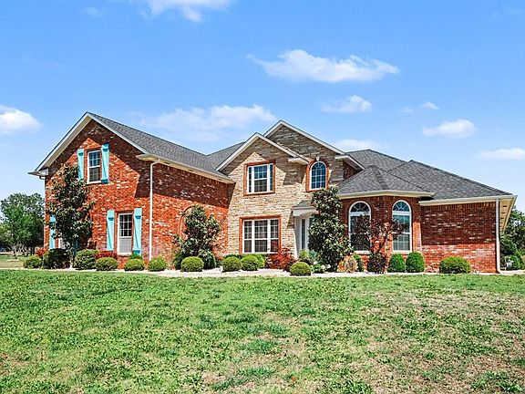 2nd image of 4551 Highland Lake Dr