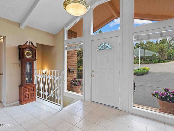 5th image of 4980 Lakeridge Dr