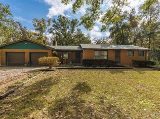 2929 Brune Rd, Farmington, MO 63640