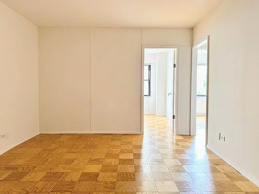 Rented by PocketBroker Inc | media 1