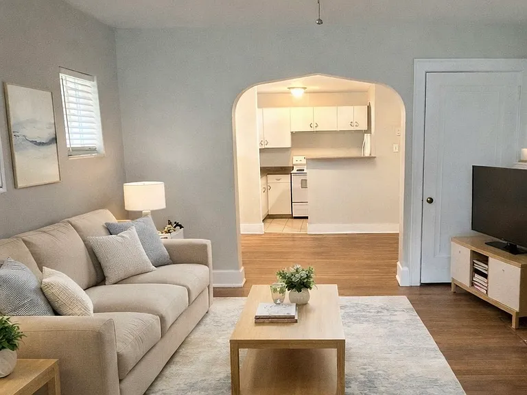 680 Florida Ave #1 — Photo 2