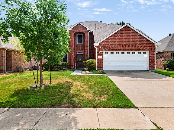 4th image of 10518 Woodlands Trl