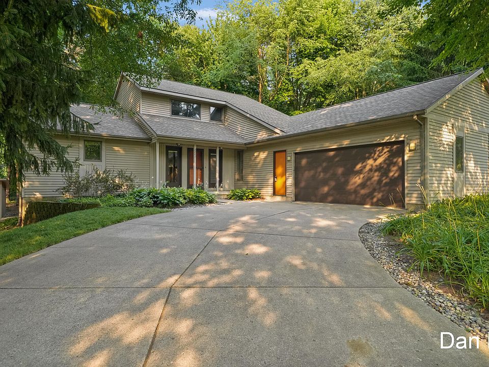 1st image of 3262 Breckenridge Ct NE
