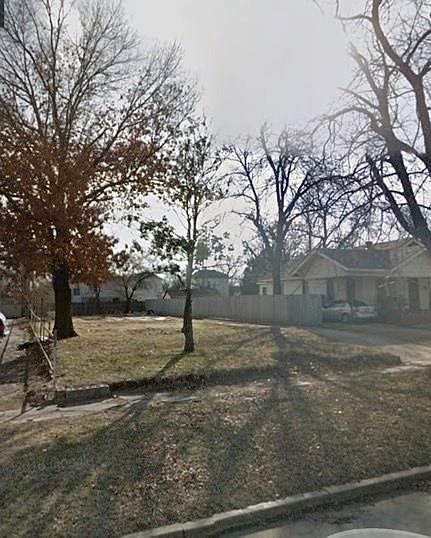 2nd image of 2126 NW 13th St Lot 20-21