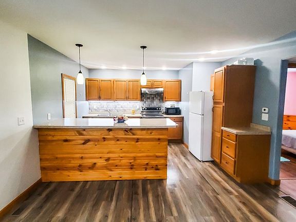 5th image of 1200 Peninah St