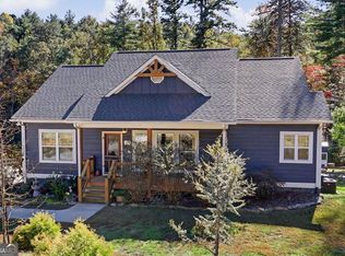 28 Peach Orchard Way, Tiger, GA 30576