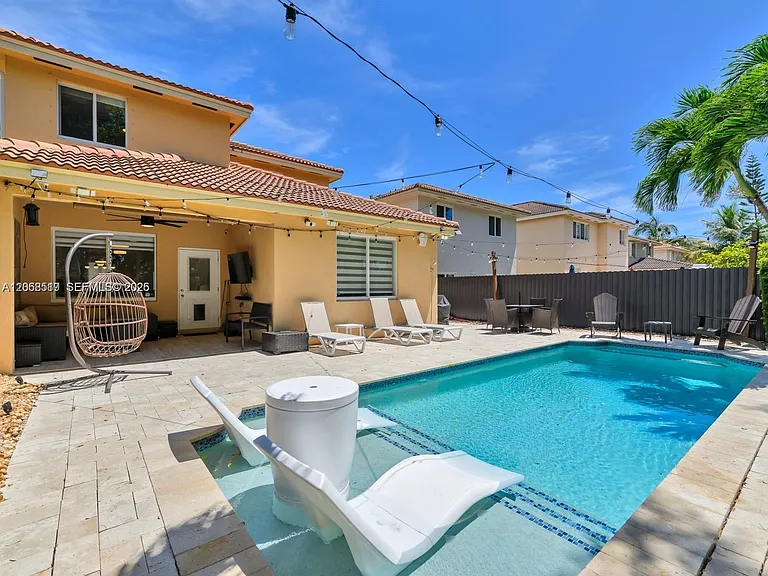 8956 SW 215th Ln — Photo 30