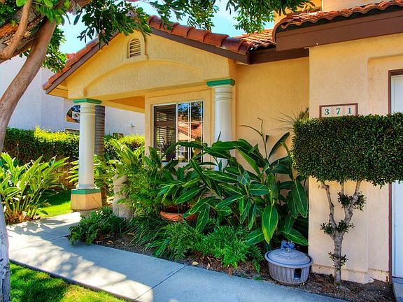 2nd image of 371 Paseo Marguerita