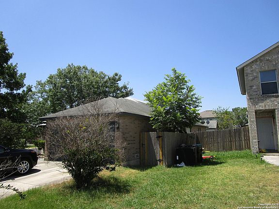 4th image of 8182 CHERYL MEADOW DR