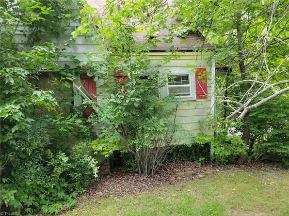 2113 Little Ave, High Point, NC 27260