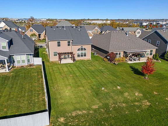 4th image of 120 Waxwing Ln