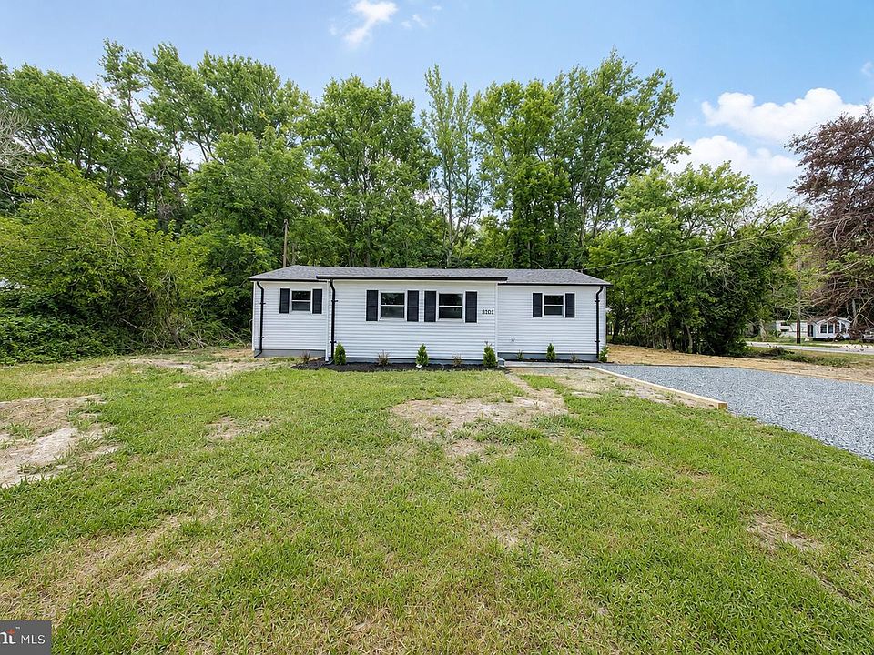 1st image of 8101 Red Fern Dr S