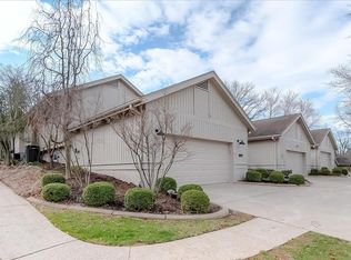 133 Locust Hill Dr #1, Frankfort, KY 40601