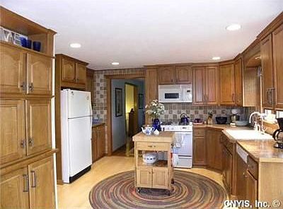4th image of 8402 Sugar Pine Cir