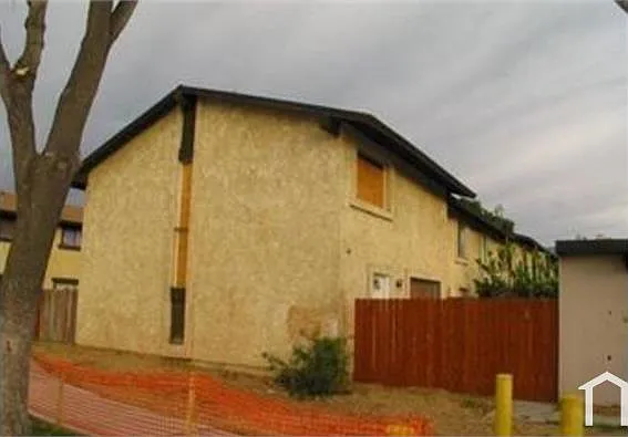 7934 Primrose Ln — Photo 6