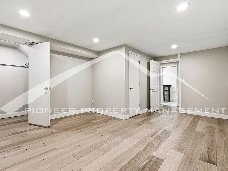 6801 W 32nd Ave — Photo 19