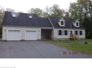 83 Ross Rd, Kennebunk, ME 04043