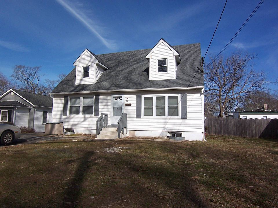 1st image of 159 Cranberry Dr