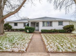 2313 S Fountain Ave, Appleton, WI 54915