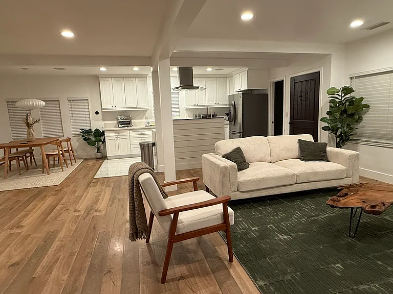 7016 McLennan Ave — Photo 5
