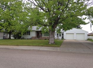 3041 8th Ave S, Great Falls, MT 59405