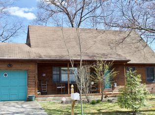 711 Cable Ave, Beachwood, NJ 08722